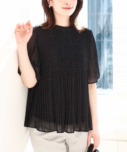 OFUON le MK(オフオンルエムケー)の「ドット柄シフォンプリーツブラウス/WEB限定サイズあり(シャツ/ブラウス・レディース・ベージュ/ブラック・36/38/40)」の2枚目の写真