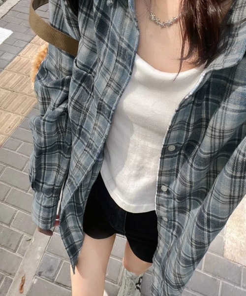 VIBGYOR（ヴィブジョー）の「[NARULA/ナルラ]カジュアル チェック柄 ボタン シャツ(CZ)（シャツ/ブラウス・レディース・ブルー/ライトブルー/ネイビー/イエロー/ブラウン/グリーン/ピンク・FREE）」の4枚目の写真