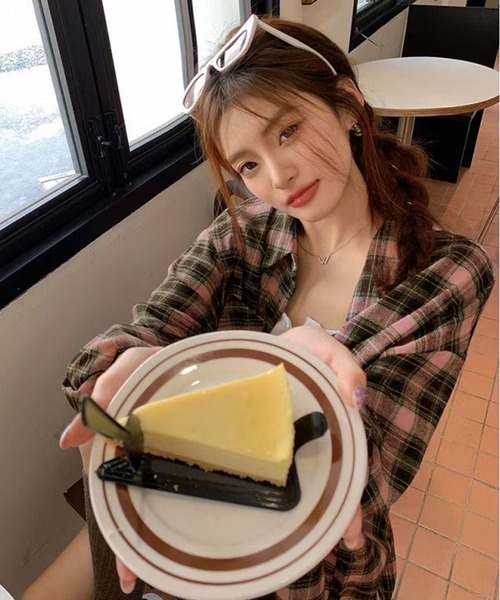 VIBGYOR（ヴィブジョー）の「[NARULA/ナルラ]カジュアル チェック柄 ボタン シャツ(CZ)（シャツ/ブラウス・レディース・ブルー/ライトブルー/ネイビー/イエロー/ブラウン/グリーン/ピンク・FREE）」の20枚目の写真