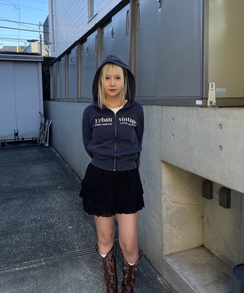ACLENT(アクレント)の「アシンメトリーコットンミニスカート(スカート・レディース・ブラック/ホワイト・FREE)」の16枚目の写真
