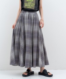 refinedworks（リファインドワークス）の「【refinedworks】オリジナル の チェック生地 を 使用した スカート（スカート）」