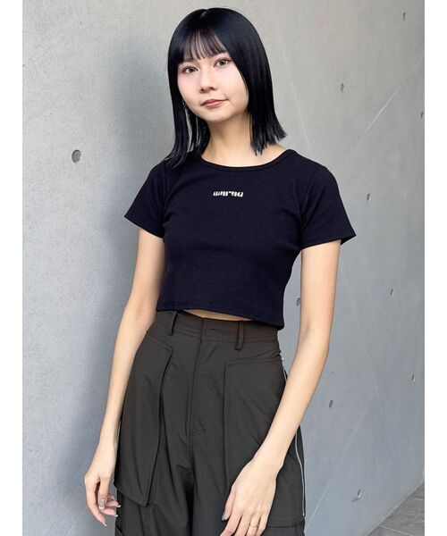 MURUA(ムルーア)の「テレコロゴクロップドT(Tシャツ/カットソー・レディース・ホワイト/ピンク/モカ/ブラック/ブルー・FREE)」の22枚目の写真