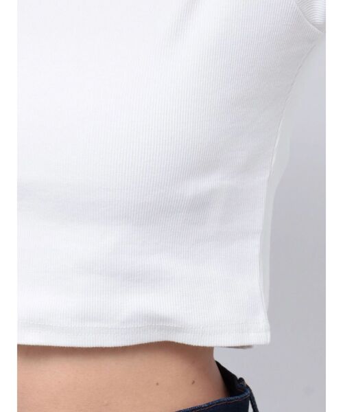 MURUA（ムルーア）の「テレコロゴクロップドT（Tシャツ/カットソー・レディース・ホワイト/ピンク/モカ/ブラック/ブルー・FREE）」の16枚目の写真