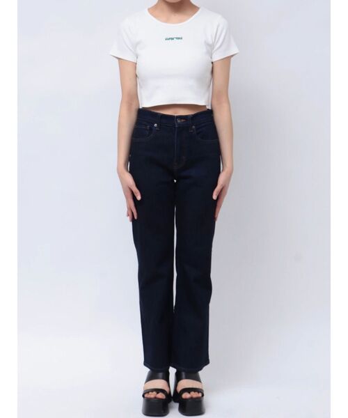 MURUA（ムルーア）の「テレコロゴクロップドT（Tシャツ/カットソー・レディース・ホワイト/ピンク/モカ/ブラック/ブルー・FREE）」の18枚目の写真