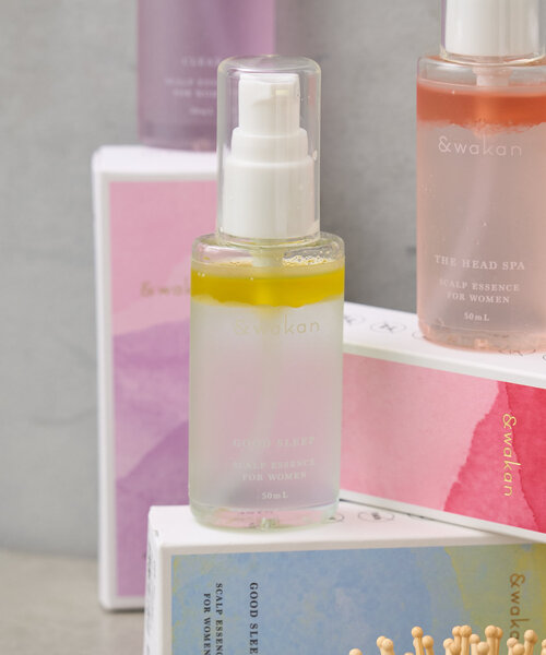 BIRTHDAY BAR（バースデイバー）の「【＆wakan　アンドワカン】 スカルプエッセンス（ヘアオイル/ヘアミルク・レディース・ブルー/パープル/ピンク・0）」の4枚目の写真