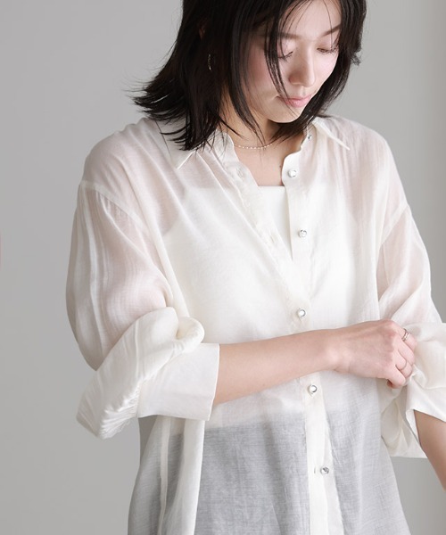 Pierrot(ピエロ)の「ビジューシアーシャツ(シャツ/ブラウス・レディース・ライトイエロー/アイボリー・M/L)」の18枚目の写真