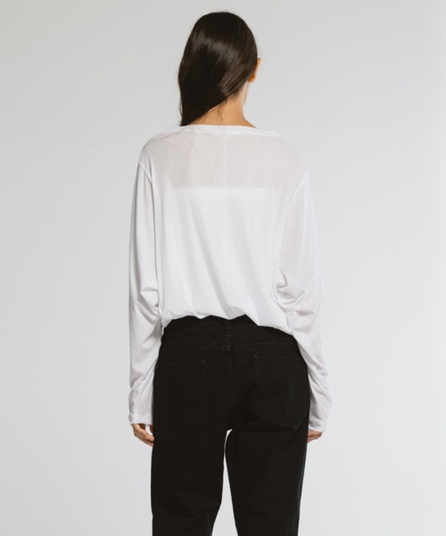 CINOH(チノ)の「SHEFドルマンロングスリーブTシャツ(Tシャツ/カットソー・レディース・チャコールグレー/ホワイト/その他/サックスブルー・38/36)」の19枚目の写真