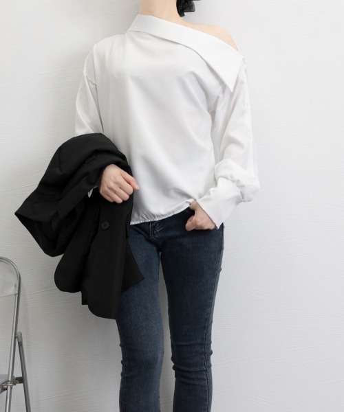 Miniministore(ミニミニストア)の「オフショルダーブラウス オフショルダー(シャツ/ブラウス・レディース・ホワイト/ブラック・FREE)」の10枚目の写真