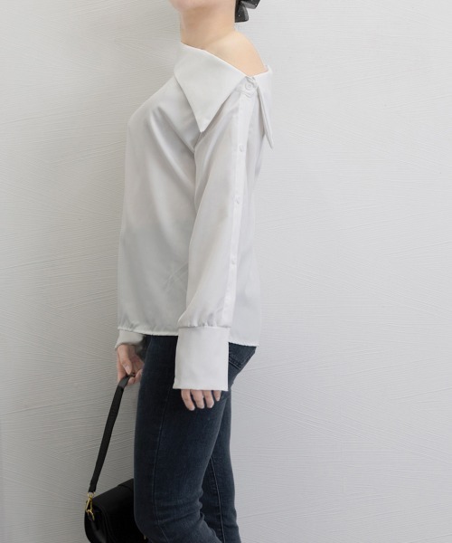 Miniministore(ミニミニストア)の「オフショルダーブラウス オフショルダー(シャツ/ブラウス・レディース・ホワイト/ブラック・FREE)」の12枚目の写真