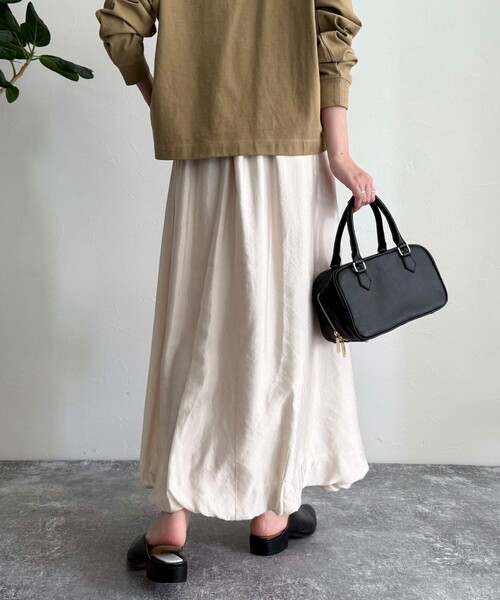 fredy emue（フレディエミュ）の「シャイニーイージーバルーンスカート（スカート・レディース・アイボリー/ベージュ/ブラック・36/38）」の7枚目の写真