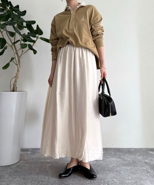 fredy emue（フレディエミュ）の「シャイニーイージーバルーンスカート（スカート・レディース・アイボリー/ベージュ/ブラック・36/38）」の9枚目の写真