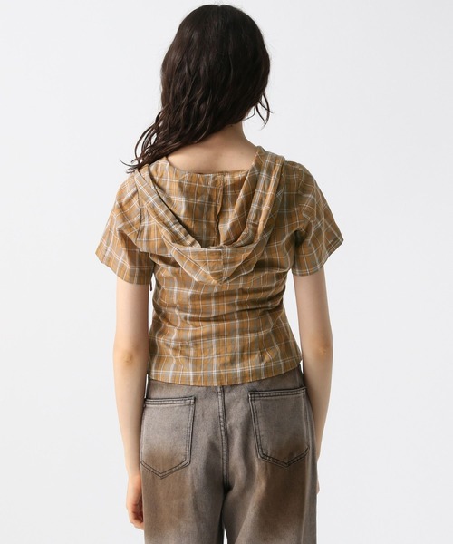 FOREVER 21（フォーエバー トゥエンティーワン）の「【2025SS】チェックフーディコンパクト半袖シャツ（シャツ/ブラウス・レディース・ブルー/ブラウン/イエロー・FREE）」の22枚目の写真
