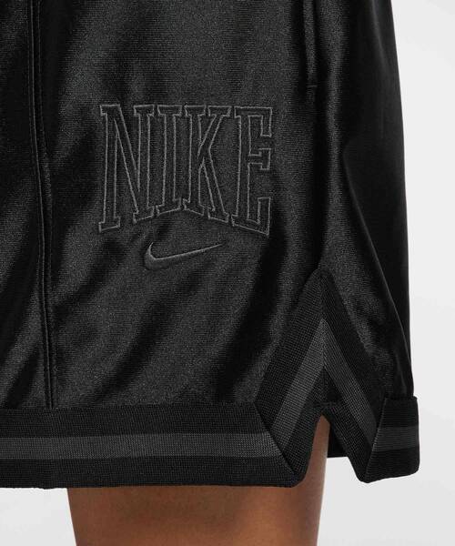 NIKE（ナイキ）の「《セットアップ対応商品》ナイキ スポーツウェア ウィメンズ ルーズ ミッドライズ グラフィック ショートパンツ / Nike Sportswear Women's Loose Mid-Rise Graphic Shorts HJ0164-010 Black（その他パンツ・レディース・ブラック・S/XS/XL/L/M）」の20枚目の写真