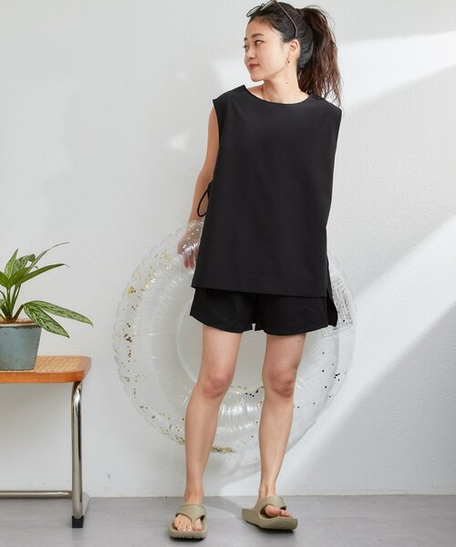 CIAOPANIC TYPY(チャオパニックティピー)の「【WEB限定】サイドスリットカバーアップラッシュガード(ラッシュガード・レディース・ブラック/カーキ/ベージュ・MEDIUM/LARGE)」の16枚目の写真