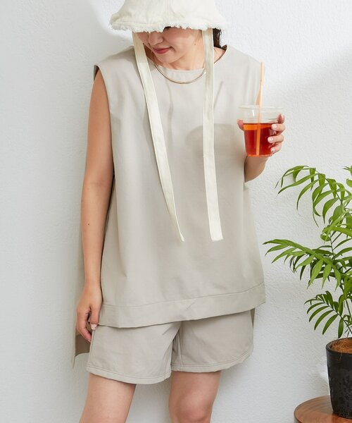 CIAOPANIC TYPY(チャオパニックティピー)の「【WEB限定】サイドスリットカバーアップラッシュガード(ラッシュガード・レディース・ブラック/カーキ/ベージュ・MEDIUM/LARGE)」の19枚目の写真