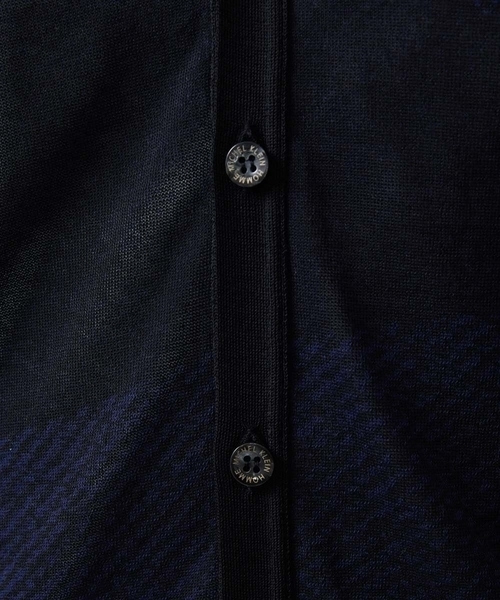 MICHEL KLEIN HOMME (ミッシェルクランオム)の「ダイアゴナル柄ニットカーディガン(カーディガン/ボレロ・メンズ・ライトグレー/ネイビー・MEDIUM/LARGE/X-LARGE)」の11枚目の写真