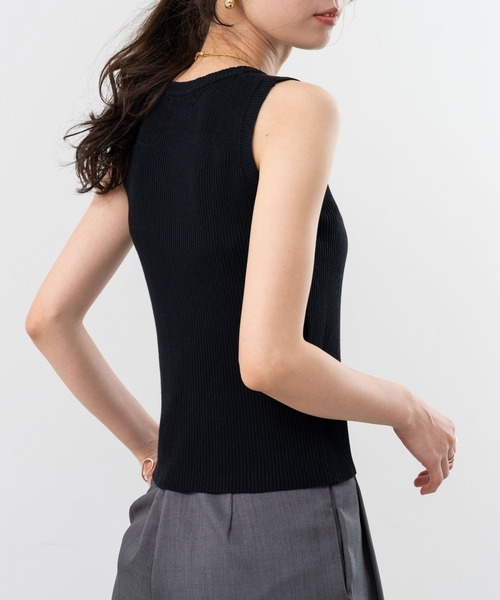 refinedworks(リファインドワークス)の「【refinedworks】インナーにも!リブタンクトップ!(タンクトップ・レディース・ピンク/ホワイト/ブルー/ブラック・FREE)」の14枚目の写真