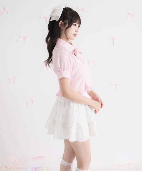 DearMyLoveRose(ディアマイラブローズ)の「マルチリボン付角襟ショートブラウス【大きいサイズ有り】(シャツ/ブラウス・レディース・ベビーピンク/ホワイト/ブラック・MEDIUM/SMALL/3L/LL/LARGE)」の18枚目の写真