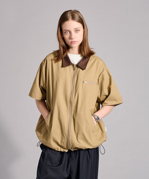 WETTEMPT（ウィテンプト）の「ZIP TWILL HALF SLEEVE BLOUSON / ジップツイルハーフスリーブブルゾン（シャツ/ブラウス・メンズ・ベージュ/ブラック/カーキ・SMALL/MEDIUM/LARGE）」の21枚目の写真