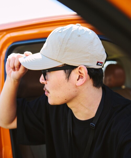 NANGA(ナンガ)の「NANGA × FREAK'S STORE/ナンガ × フリークスストア 別注 NYLON TUSSER BB CAP ナイロンタッサーBBキャップ(キャップ・メンズ・ネイビー/ベージュ・ONE SIZE)」の6枚目の写真
