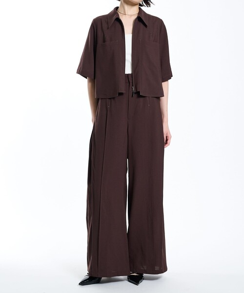 PUBLIC TOKYO（パブリックトウキョウ）の「ドライトロサイドタックパンツ（スラックス・レディース・モカ/ネイビー/ベージュ/ブラウン・2/3/1）」の15枚目の写真