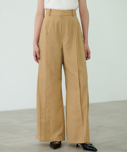 PUBLIC TOKYO（パブリックトウキョウ）の「ドライトロサイドタックパンツ（スラックス・レディース・モカ/ネイビー/ベージュ/ブラウン・2/3/1）」の3枚目の写真