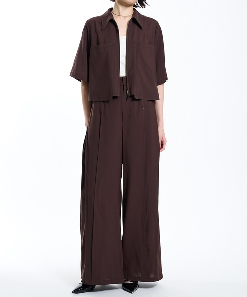 PUBLIC TOKYO（パブリックトウキョウ）の「ドライトロサイドタックパンツ（スラックス・レディース・モカ/ネイビー/ベージュ/ブラウン・2/3/1）」の8枚目の写真