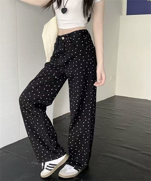 FREE STYLISTS(フリー スタイリスト)の「小花柄ワイドデニムパンツ(デニムパンツ・レディース・ホワイト/ブラック・S/M/2XL/L/XL)」の18枚目の写真
