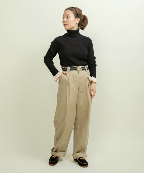 CHILD WOMAN（チャイルドウーマン）の「もちもち袖口フリル アイレットリブタートル（ニット/セーター・レディース・ブルー/ブラック系その他/アイボリー/その他/レッド/ネイビー/ブラック・FREE）」の13枚目の写真