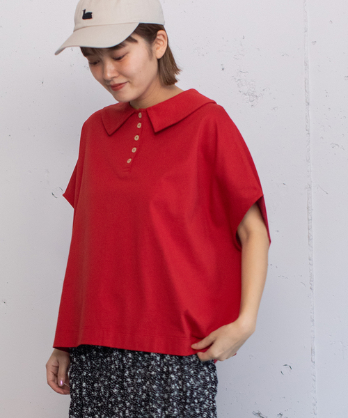 POU DOU DOU(プードゥドゥ)の「並びボタン衿付きトップス(Tシャツ/カットソー・レディース・レッド/オフホワイト/ネイビー/ブラウン・M)」の6枚目の写真