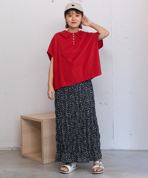 POU DOU DOU(プードゥドゥ)の「並びボタン衿付きトップス(Tシャツ/カットソー・レディース・レッド/オフホワイト/ネイビー/ブラウン・M)」の8枚目の写真