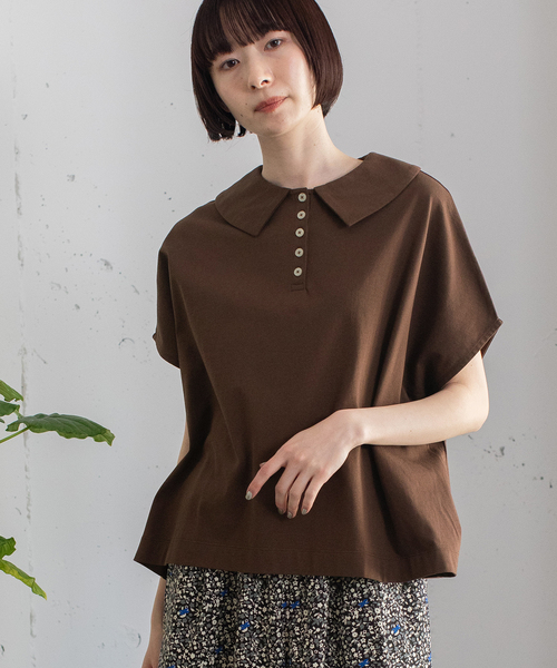 POU DOU DOU(プードゥドゥ)の「並びボタン衿付きトップス(Tシャツ/カットソー・レディース・レッド/オフホワイト/ネイビー/ブラウン・M)」の11枚目の写真