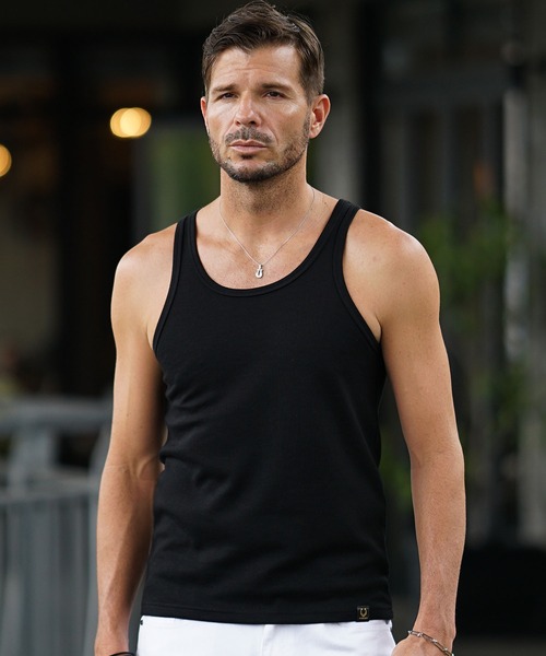 着用１〜2回程度　プリーツプリーズ　デニム柄　カットソー　タンクトップ　黒系 着用1〜2回程度 プリーツプリーズ デニム柄 カットソー タンク