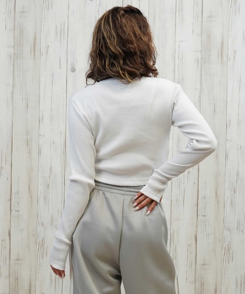 DC（ディーシー）の「DC/ディーシー TELECO SHORT LS ロンT LLT254311（Tシャツ/カットソー・レディース・ブラック/スミクロ/ホワイト/ベージュ/グレー・M/L）」の12枚目の写真