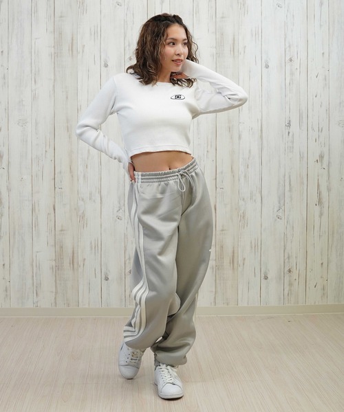 DC（ディーシー）の「DC/ディーシー TELECO SHORT LS ロンT LLT254311（Tシャツ/カットソー・レディース・ブラック/スミクロ/ホワイト/ベージュ/グレー・M/L）」の13枚目の写真