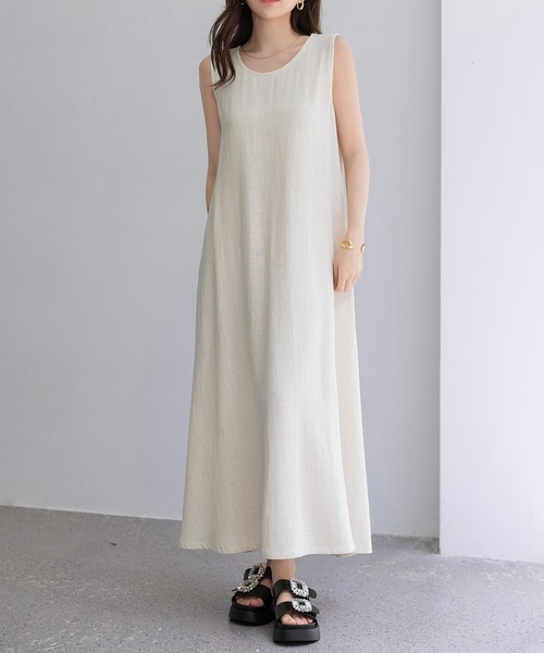 【Glossy/グロッシー】ノースリーブフレアワンピース ノースリーブフレアロングワンピース ブラック 胸元Vネック開き