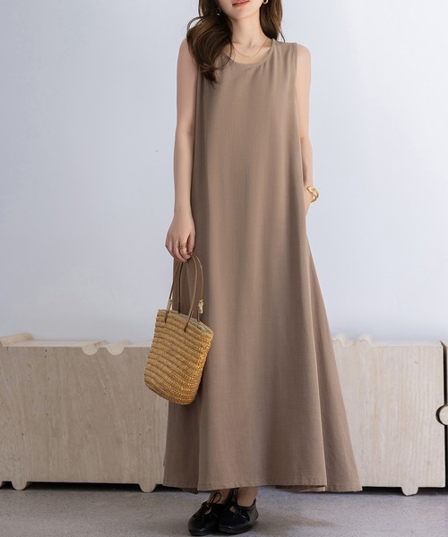 DAY CLOSET(デイ クローゼット)の「レディース 夏っぽベーシックノースリーブフレアAラインワンピース(ワンピース・レディース・アイボリー/ブラック/ブラウン・FREE)」の6枚目の写真