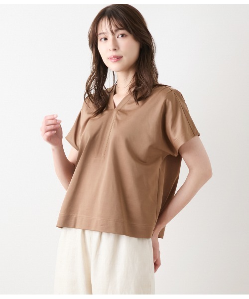 NEWYORKER(ニューヨーカー)の「【接触冷感】ハイツイストツイル Vネック半袖プルオーバー(Tシャツ/カットソー・レディース・ベージュ系その他/ネイビー・M/L)」の2枚目の写真