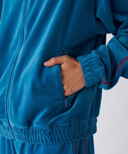 Kappa(カッパ)の「ベロアトラックジャケット(その他アウター・メンズ・ブルー/ブラック・X-LARGE/LARGE/MEDIUM)」の15枚目の写真