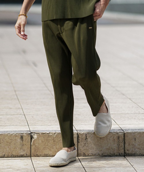 SOMEDIFF(サムディフ)の「【SOMEDIFF】プリーツロングパンツ イージーパンツ メンズ テーパード ブラック グレー サムディフ 春服(その他パンツ・メンズ・ブラック/グレー/カーキ・M/L/XL)」の22枚目の写真