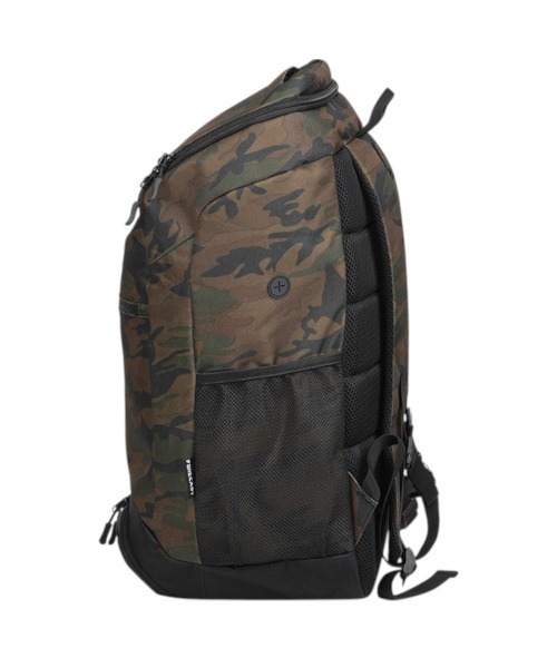 Kajimeiku(カジメイク)の「FORECAST フォーキャスト シューズインリュック 35L(バックパック/リュック・レディース・カモフラージュ/ブラック・FREE)」の4枚目の写真