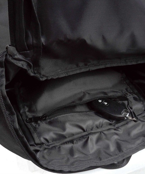 Kajimeiku(カジメイク)の「FORECAST フォーキャスト シューズインリュック 35L(バックパック/リュック・レディース・カモフラージュ/ブラック・FREE)」の12枚目の写真