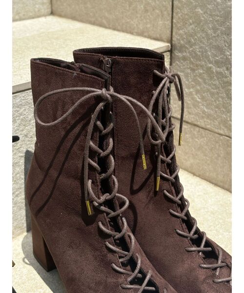 MERCURYDUO（マーキュリーデュオ）の「レースアップフェイクスエードブーツ（ブーツ・レディース・ブラック/ブラウン・36/38）」の16枚目の写真