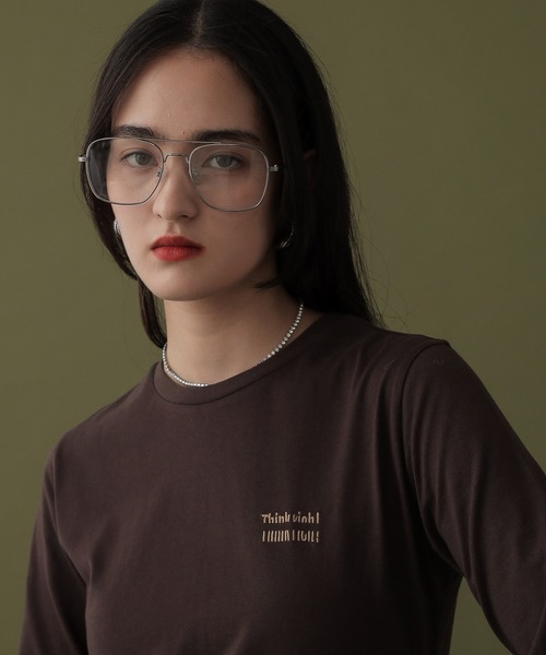 DISPATCHER NO.8(ディスパッチャーナンバーエイト)の「メッセージシシュウコンパクトロンTEE(Tシャツ/カットソー・レディース・オフホワイト/ブラウン/ライトグリーン・ONE SIZE)」の16枚目の写真