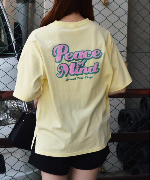 spiritoso(スピリトーゾ)の「【spiritoso】グリッタープリントTシャツ(Tシャツ/カットソー・レディース・スミクロ/ホワイト/ライトブルー/レモンイエロー・FREE)」の10枚目の写真