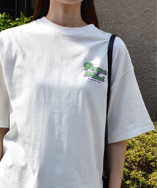 spiritoso(スピリトーゾ)の「【spiritoso】グリッタープリントTシャツ(Tシャツ/カットソー・レディース・スミクロ/ホワイト/ライトブルー/レモンイエロー・FREE)」の15枚目の写真