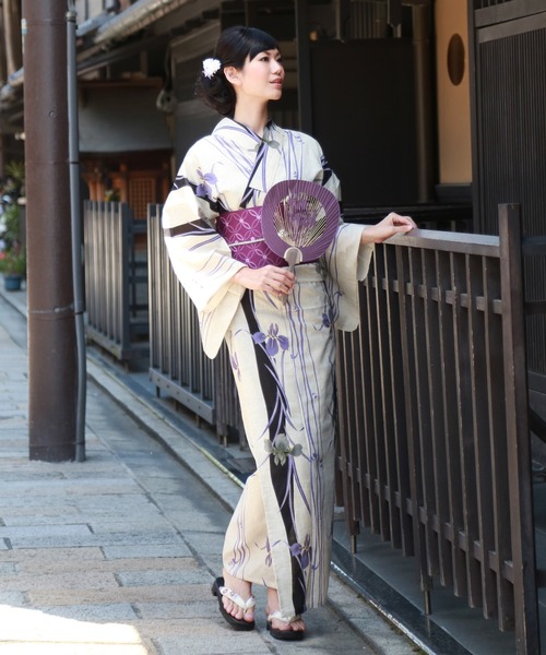 画像の 紫はちす帯+お任せ下駄つき◆最高級【綿麻浴衣】黒アヤメ菖蒲浴衣 楽天市場】浴衣 3点セット [浴衣+平帯or作り帯+下駄] ゆかた