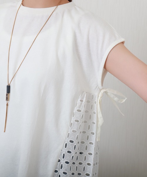 libelle more（リベル モア）の「サイド刺繍レース切替カットソー（Tシャツ/カットソー・レディース・ブルー/ブラック/イエロー/オフホワイト・L/M）」の17枚目の写真