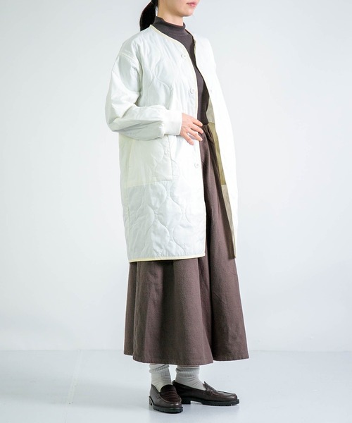 D.M.G.（ドミンゴ）の「[D.M.G. / ディーエムジー] ナイロンリップキルトライナーコート（ダウンジャケット/コート・レディース・ベージュ/ホワイト・FREE）」の8枚目の写真