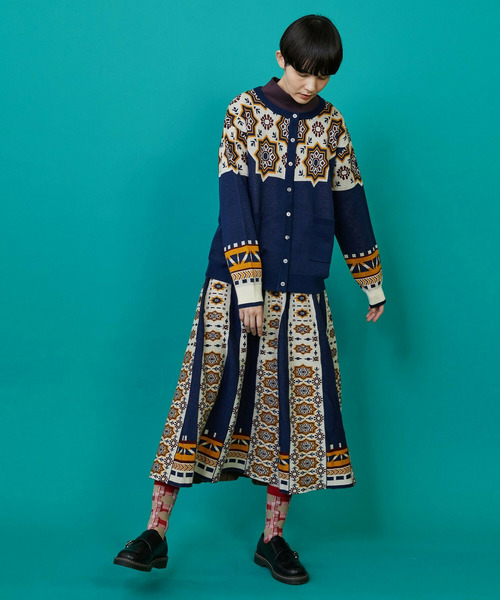 FRAPBOIS(フラボア)の「タイルニット スカート(スカート・レディース・ネイビー/ブラック・1)」の19枚目の写真